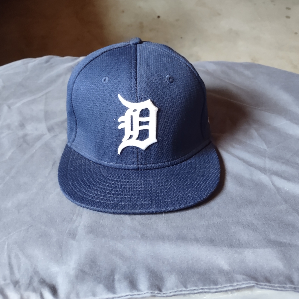 Team MLB by OC Sports Blue Baseball Cap with White Logo/Size Youth